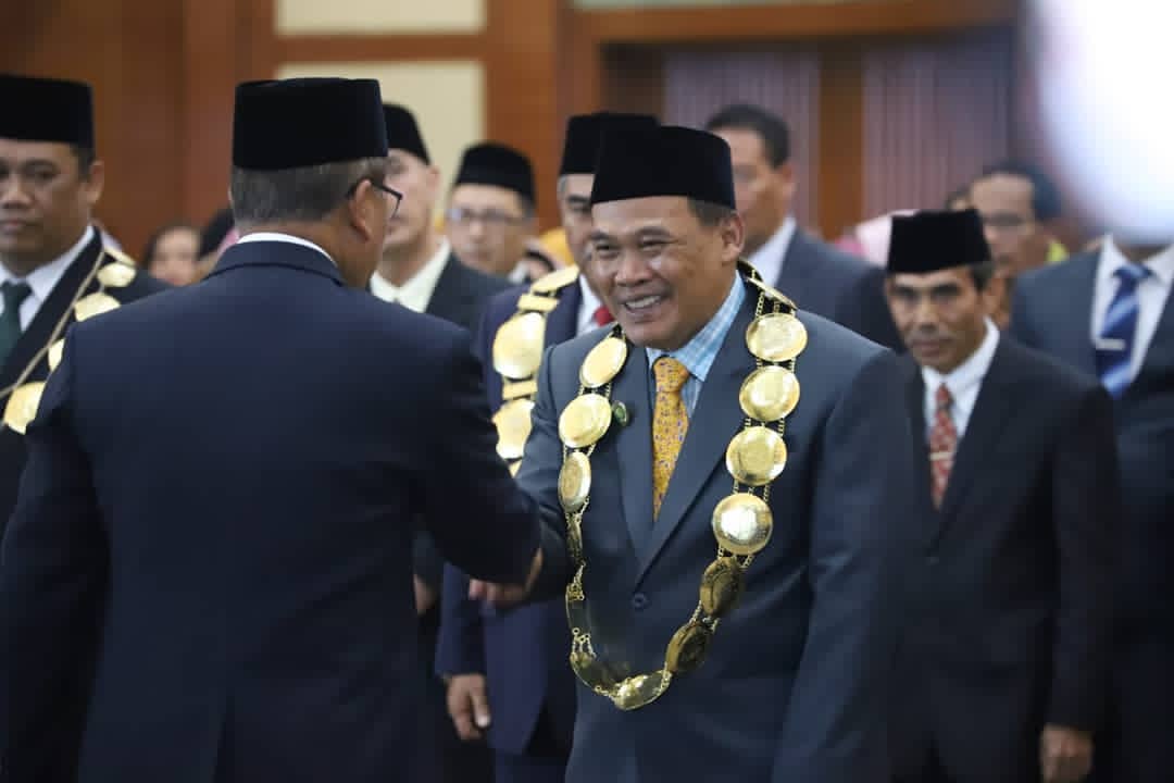 Selamat atas Dilantiknya Prof. Dr. AH. Rofi’uddin, M.Pd menjadi Rektor UM Periode 2019-2022