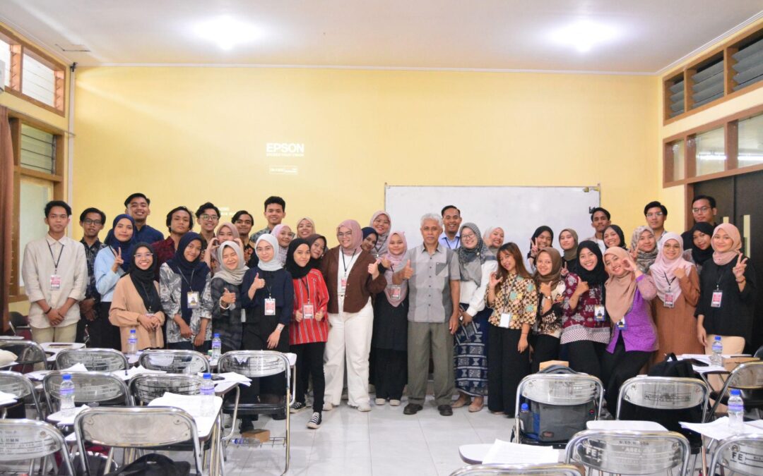 Financial Management Training for 25 UPM Students and UM Students at FEB Universitas Negeri Malang
