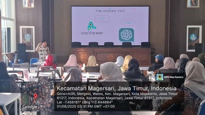 Optimalisasi AI Tingkatkan Kompetensi Digital Guru Ekonomi Mojokerto