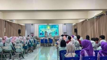 Seminar Personal Branding “Build Now, Shine Later!” Mahasiswa Asistensi Mengajar 2026 di SMK Negeri 2 Kediri Belajar Membangun Identitas Diri dalam Mewujudkan SDGs 4 dan 8 untuk Mewujudkan Pembangunan Berkelanjutan (SDGs)